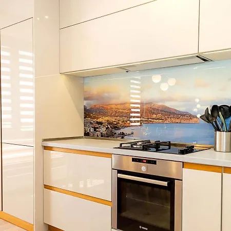 Apartment Spacious 2br - Park - Parking By Flat Manаger
