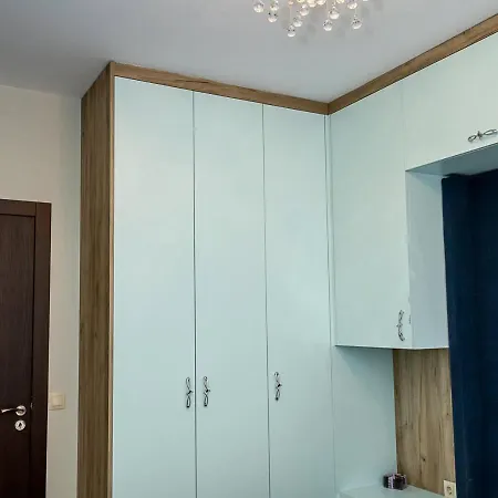 Apartment Spacious 2br - Park - Parking By Flat Manаger Warna